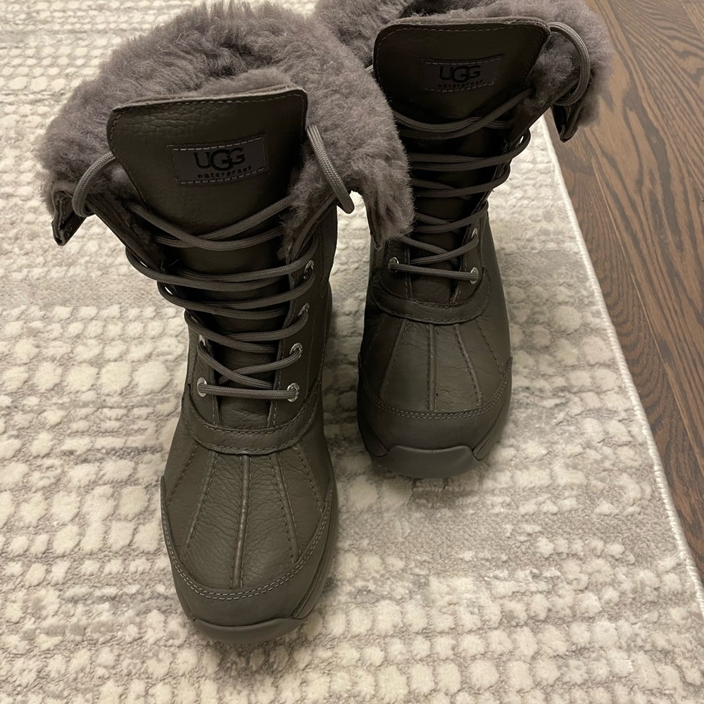 UGG Adirondack Boots